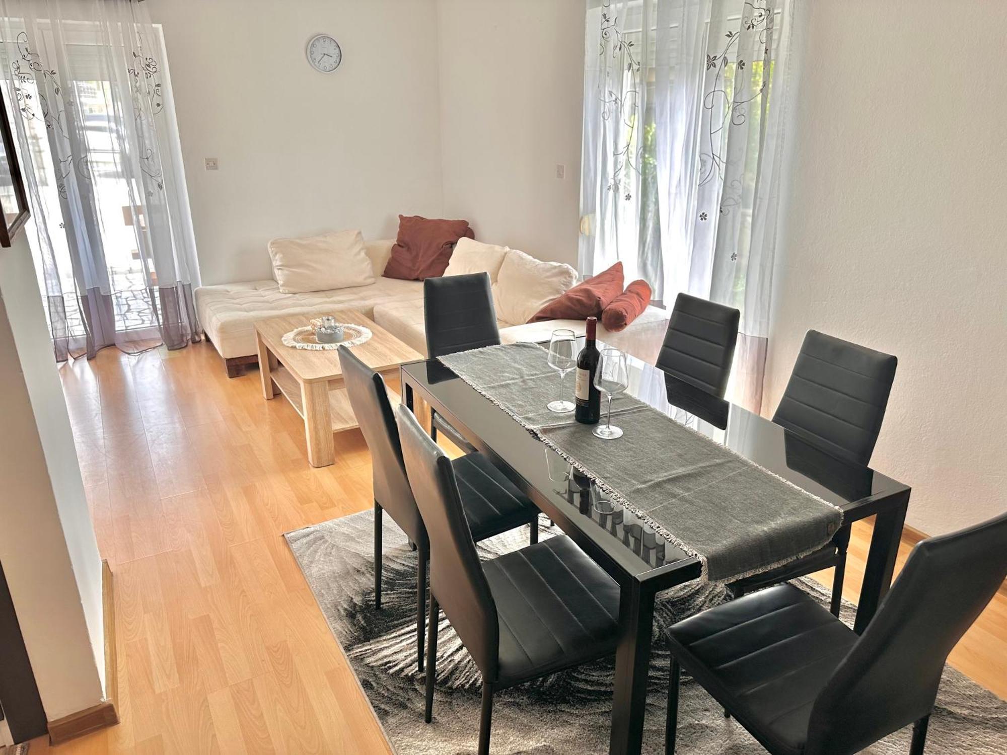 Apartmani Ana Драмаль Екстер'єр фото